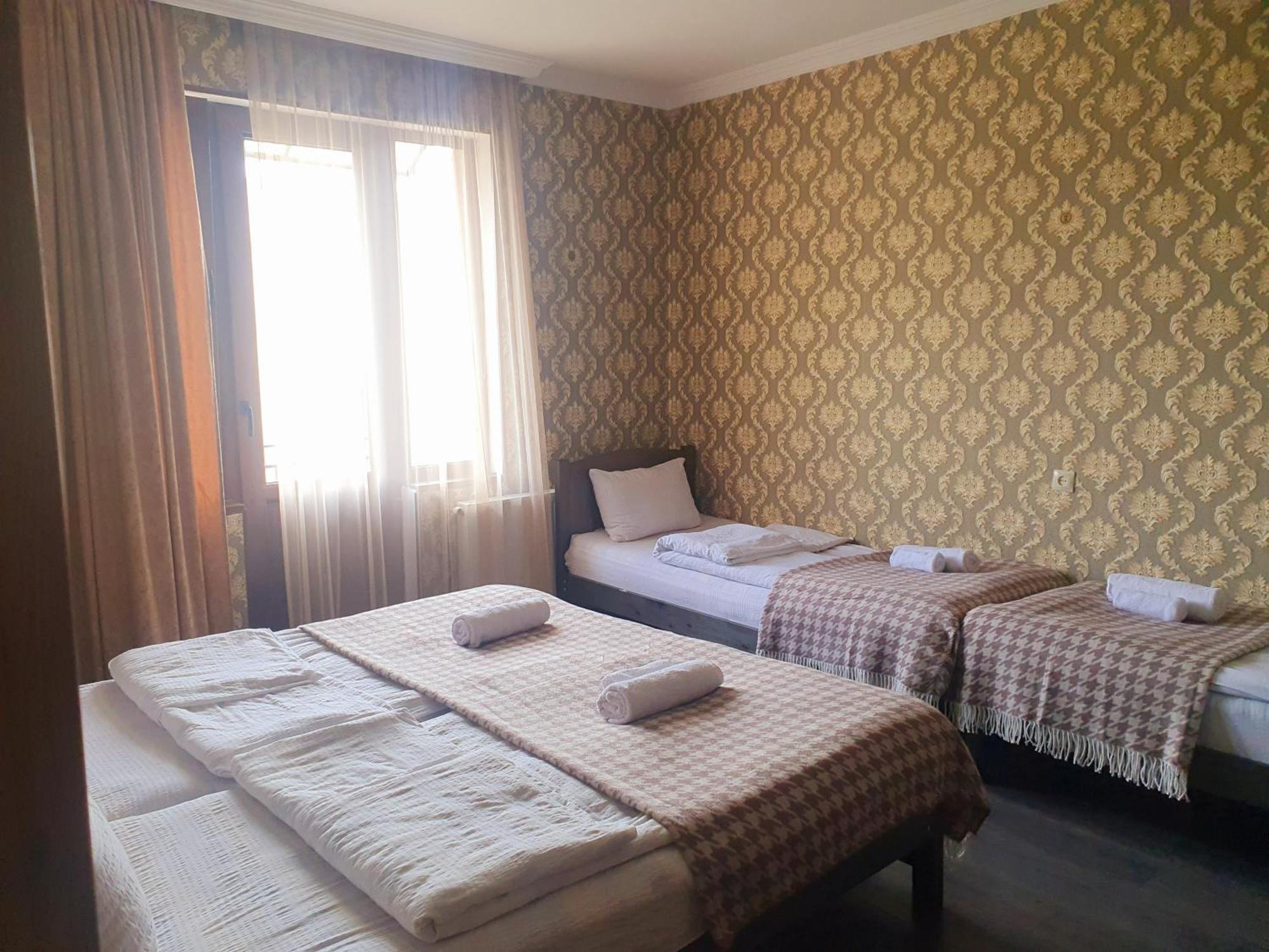 Nikolo Inn Kazbegi Quarto foto